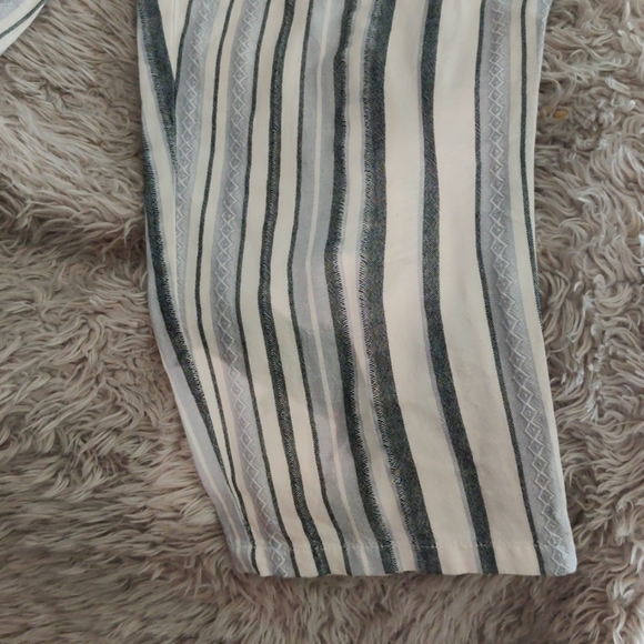 pants - Picture 5 of 9